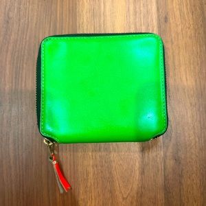 COMME DES GARÇONS WALLETS Green Super Fluo Zip Wallet